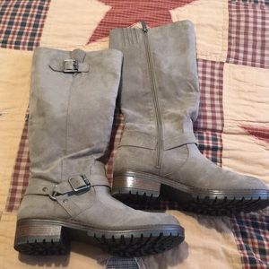 Women’s boots